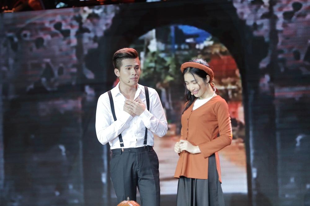 Quốc Thiên liên tục chê Hòa Minzy là ngực lép-2