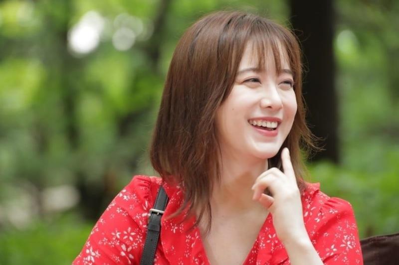 Nàng cỏ Goo Hye Sun tức tốc giảm cân, xuất hiện xinh đẹp trong chương trình mới-1