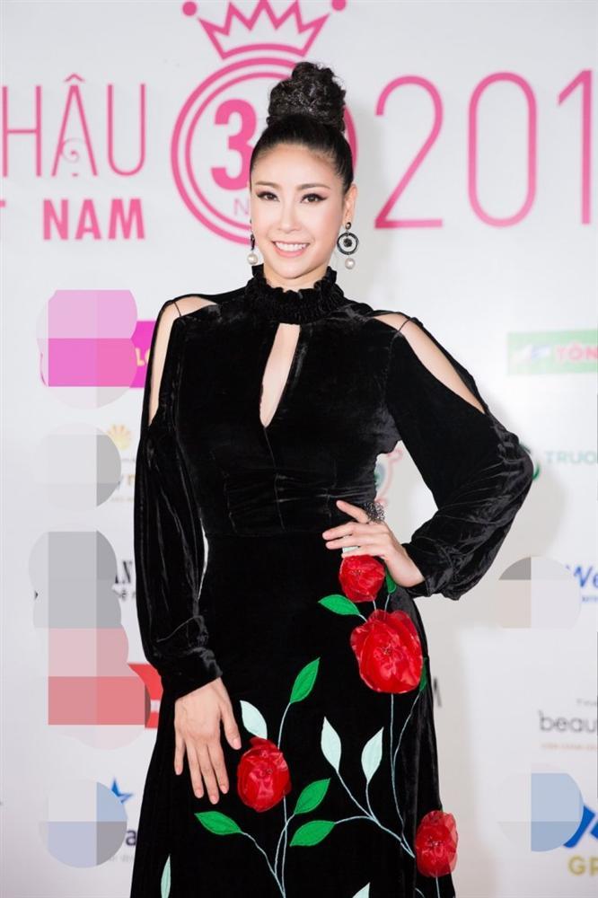 SAO MẶC XẤU: Nhất tỷ TVB Xa Thi Mạn già chát trái ngược Thu Phương cưa sừng làm nghé quá lố-5