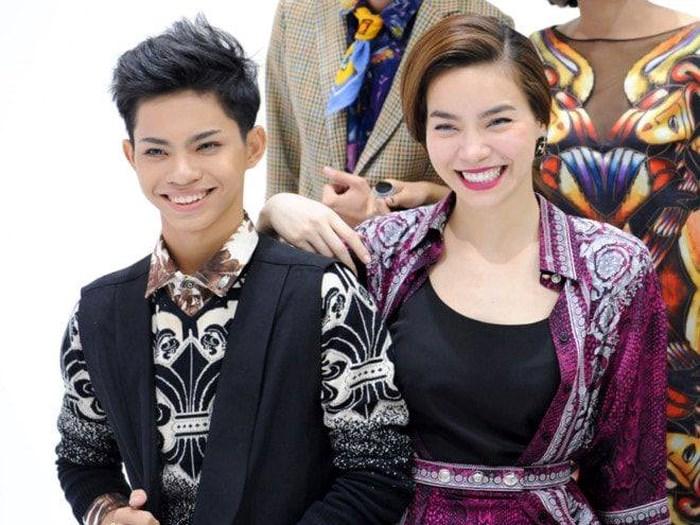 Những bản sao trên trời rơi xuống mà giống y chang anh chị em ruột khiến sao Việt hết hồn-13