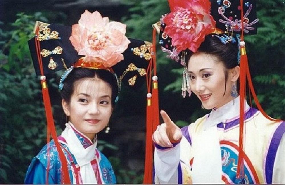 Ngô Cẩn Ngôn - Lý Thuần - Triệu Lệ Quyên: Ai xứng danh Lệnh phi đẹp nhất màn ảnh?-3