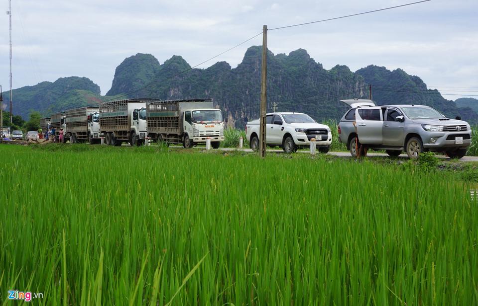 Hàng trăm nhà ven sông Mã bị nhấn chìm-11