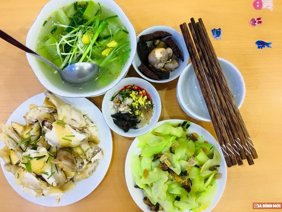 Bà mẹ 8X xinh đẹp bật mí thực đơn cơm tối ngon ngây ngất-2