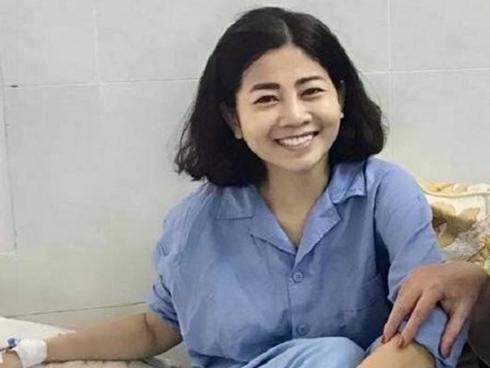 Mai Phương được tiến sĩ ở Mỹ về chữa trị nếu cơ thể kháng thuốc