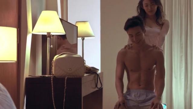 Mỹ nam Diên Hi Công Lược lộ ảnh giường chiếu nóng bỏng với sao phim 18+-5