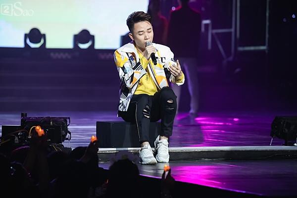 Dàn ca sĩ nữ MOMOLAND, Thu Minh, Tóc Tiên áp đảo đêm nhạc Việt - Hàn-15