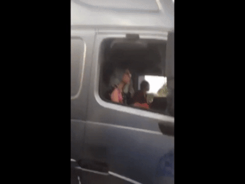 Cuối cùng Bella đã được gặp con trai, không còn chửi bới và liên tục nói lời cảm ơn hot mom Hằng Túi-4