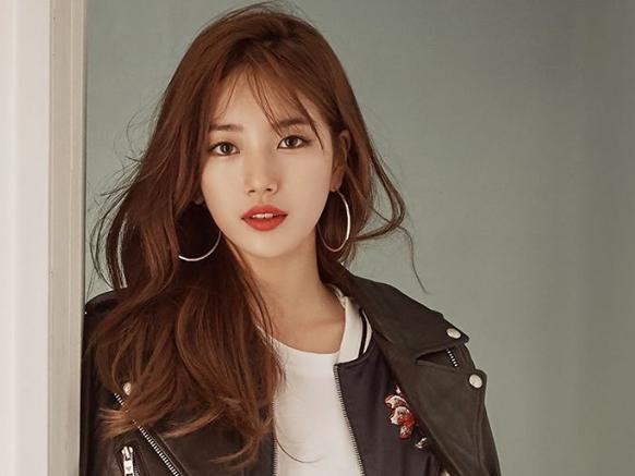 Kim Hee Sun được khen hết lời với ngoại hình ngày một trẻ đẹp-10