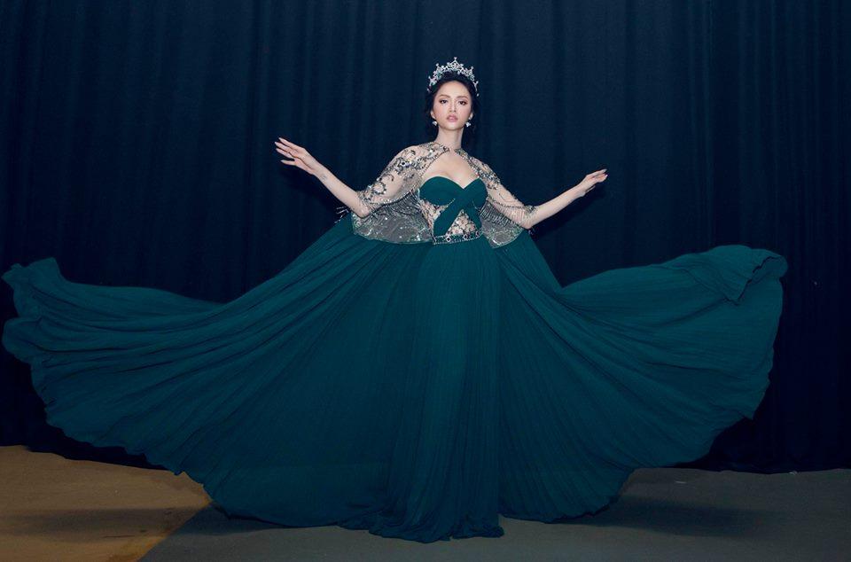 Đặng Thu Thảo lấy lại nhan sắc thần tiên tỉ tỉ - Lý Nhã Kỳ lộng lẫy như bà hoàng ĐẸP NHẤT thảm đỏ tuần qua-1