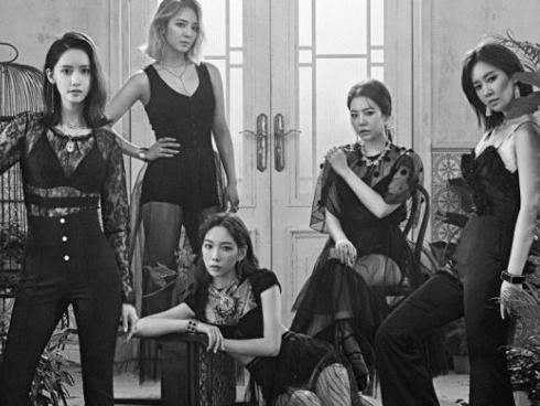 Clip hot: Chẳng thấy ai rượt đuổi nhưng 5 nàng SNSD Oh!GG vẫn chạy loạn xạ trong MV mới nhất Lil’ Touch-12