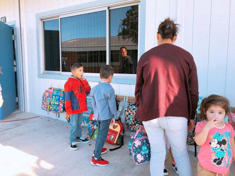 Con trai Ngô Kiến Huy nay đã vào lớp 1 và có một cuộc sống sung túc tại Mỹ-7