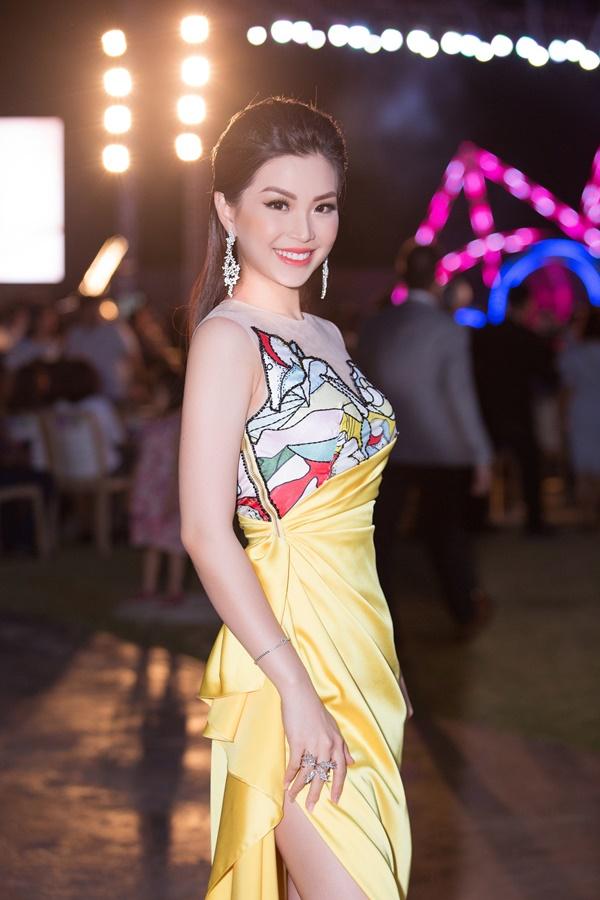 Loạt mỹ nhân đình đám đẹp nhất nước cùng nhau hội tụ-6