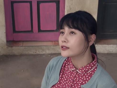 Gái làng chơi trong 'Quỳnh Búp Bê' về quê ăn Tết gây xót xa động lòng người xem