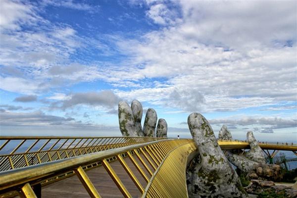 Cầu Vàng lọt top 100 điểm đến tuyệt vời nhất thế giới-6