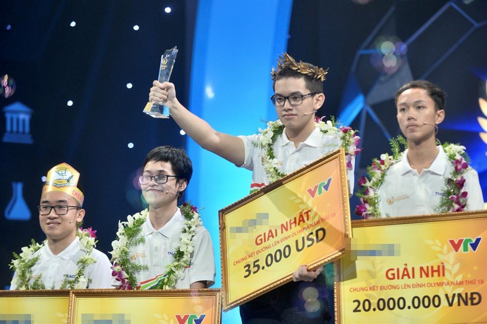 Nam sinh Quảng Ninh sốc khi trở thành Quán quân Đường lên đỉnh Olympia năm thứ 18-1