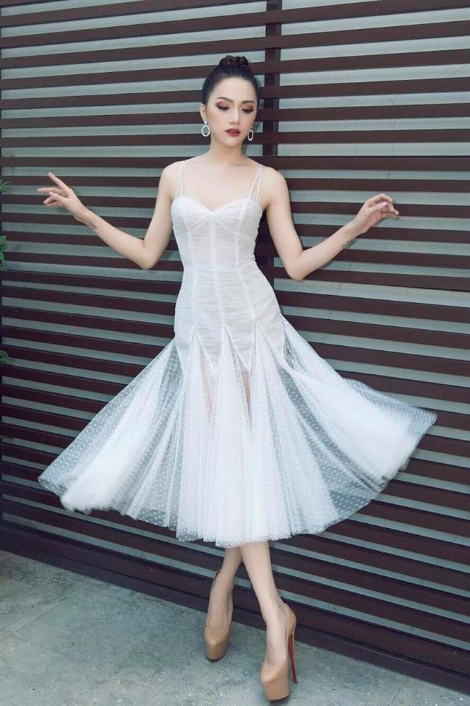 Học lỏm ngay bí kíp tạo dáng của hoa hậu Hương Giang để có được những bức ảnh ngàn like-4