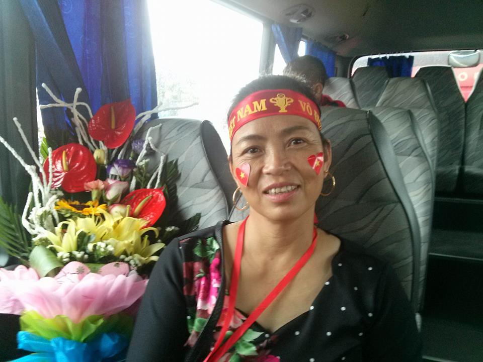 U23 Việt Nam đã đáp xuống Nội Bài trong vòng vây người hâm mộ-12