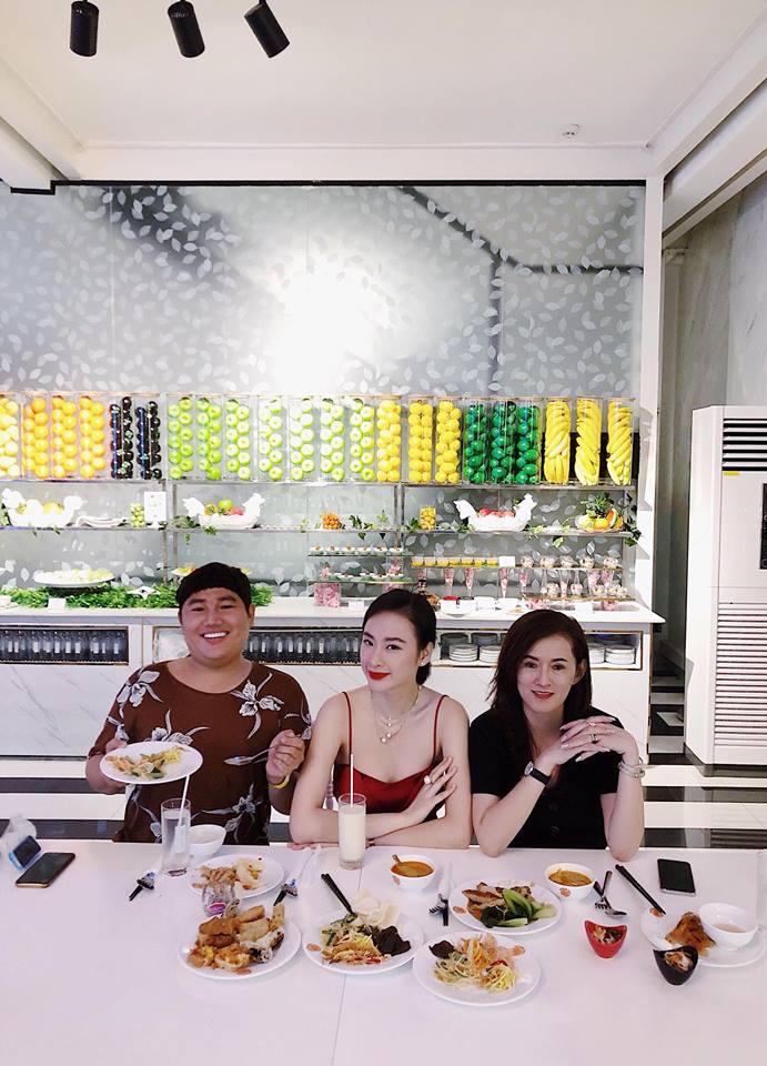 Lan Khuê sánh đôi bên ông xã Tuấn John du hí trời tây-3