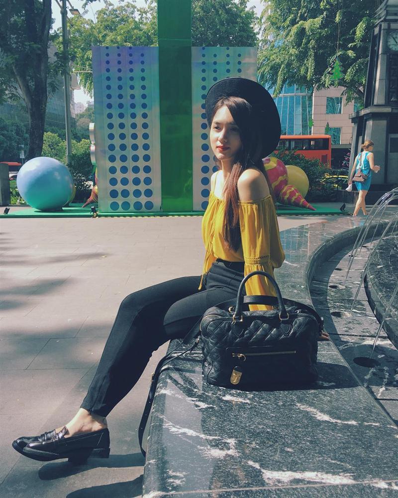 Học lỏm ngay bí kíp tạo dáng của hoa hậu Hương Giang để có được những bức ảnh ngàn like-18