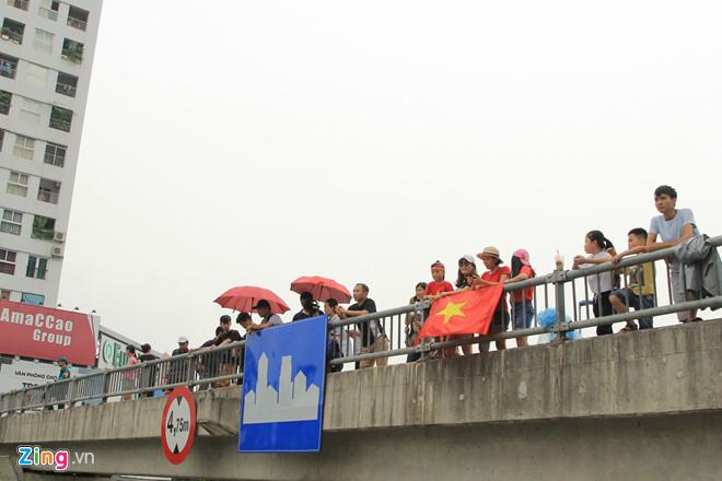 U23 Việt Nam bất ngờ đổi lịch trình di chuyển, nhiều fan mừng hụt vì không được gặp thần tượng-9