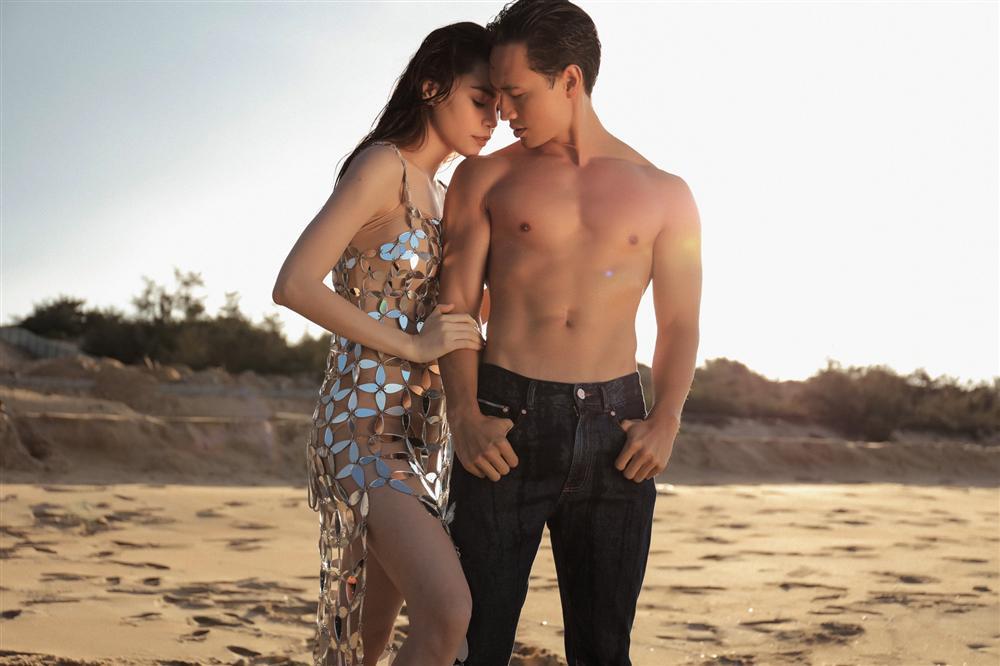 Bạn có chắc mình đã xem hết những MV tạo bão trong tháng 8 vừa qua chưa?-4