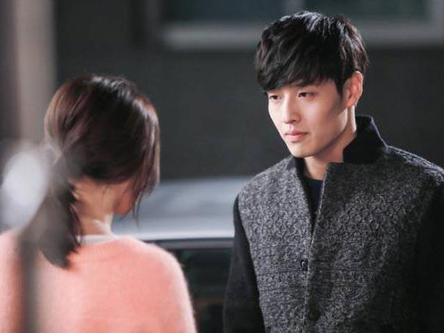 Về nhà nghỉ lễ, tôi chết lặng khi nghe hàng xóm kể về bí mật vợ chôn giấu bấy lâu-1