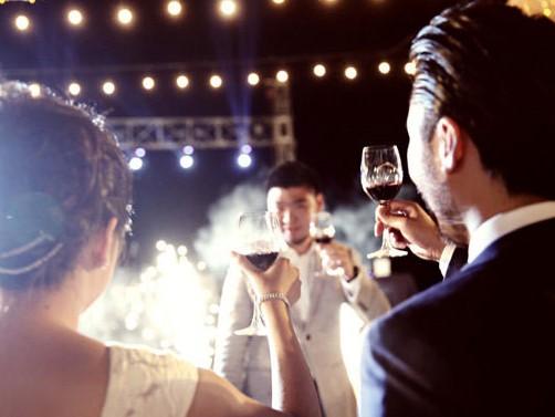 Bất ngờ gặp trong quán ăn, thanh niên thanh toán hết hóa đơn cho người yêu cũ-2