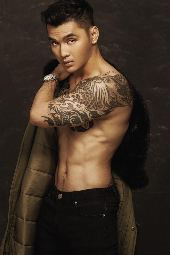 Ngây ngất ngắm body cực phẩm của ca sĩ Ưng Hoàng Phúc ở tuổi 37-5