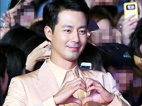 Jo In Sung ghi điểm nhờ đã đẹp trai còn cực kì ga lăng