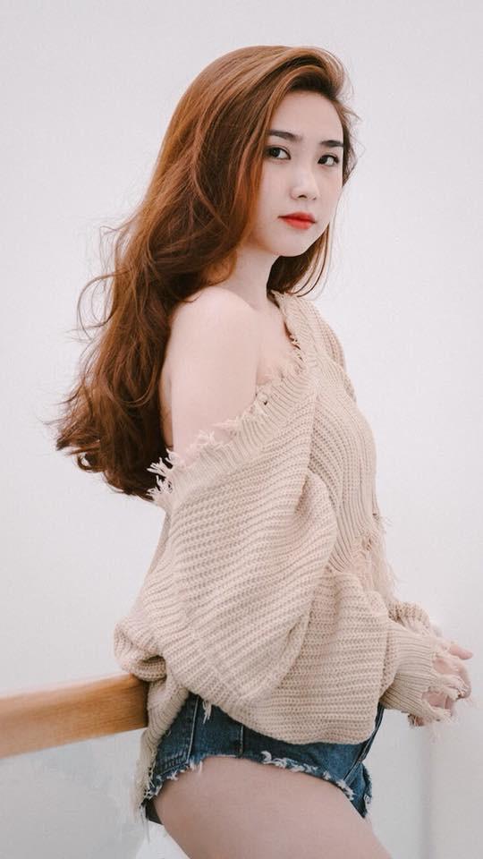 Hé lộ danh tính và gia thế bạn gái tin đồn xinh như hot girl của thủ môn Bùi Tiến Dũng-7