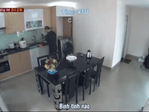 Hết Bùi Tiến Dũng lại Đình Trọng bị HLV Park Hang Seo phạt cả chì lẫn chài chỉ vì ăn mặc xuề xòa ra ngoài-5