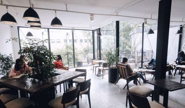 Những quán cafe có view đẹp ở Hà Nội được giới trẻ check-in nhiều nhất-8
