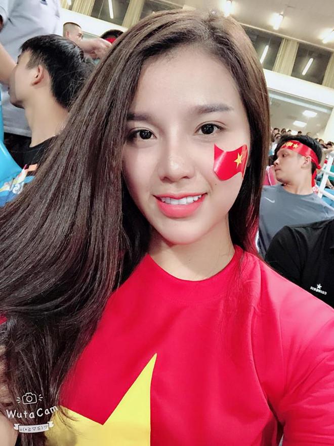 Vừa mới kết thúc Asiad 2018, cả hai chàng Bùi Tiến Dũng của U23 Việt Nam đều dính nghi vấn có bạn gái-8