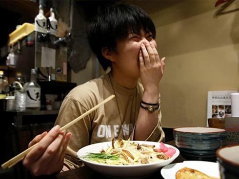 Các món ăn làm từ côn trùng, thách thức thực khách ở Anh