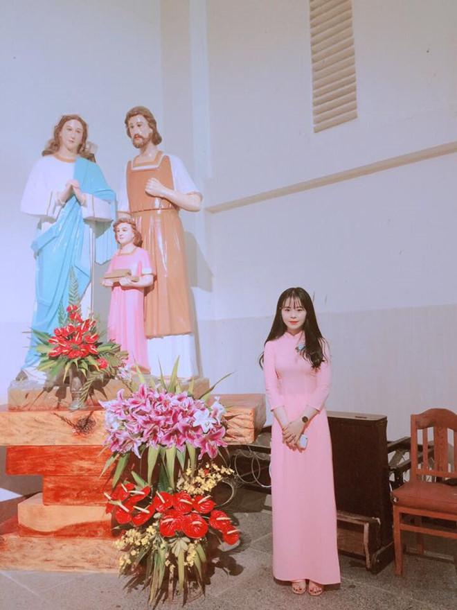 Nhan sắc của 2 cô gái dính tin đồn hẹn hò với Hà Đức Chinh-4