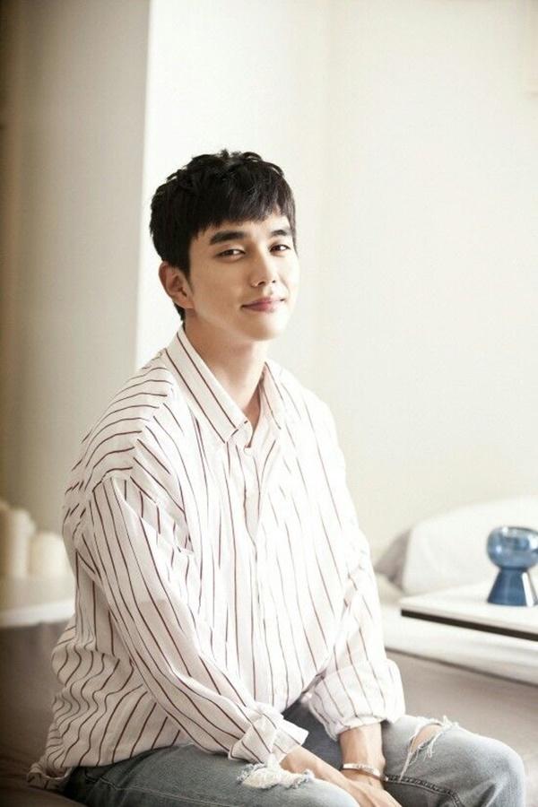 Nam thần vạn người mê Yoo Seung Ho tái xuất màn ảnh nhỏ cùng Jo Bo Ah trong phim truyền hình mới-7