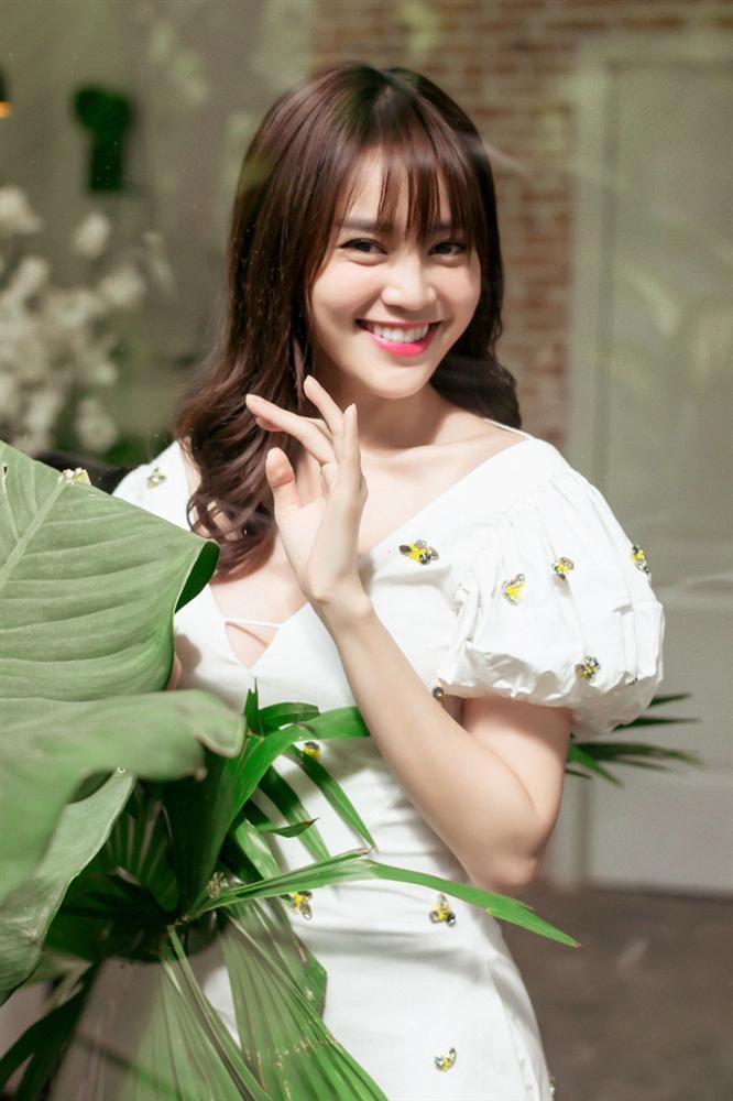 Đây là câu trả lời của Ninh Dương Lan Ngọc khi bị coi là thảm họa mới của Vpop-1