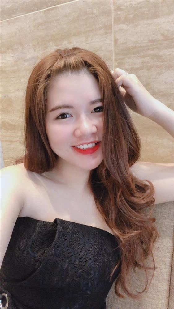 Hé lộ hình ảnh chị gái xinh đẹp, sở hữu 4 cơ sở spa của Thanh Mèo - người tình tin đồn Bùi Tiến Dũng-6