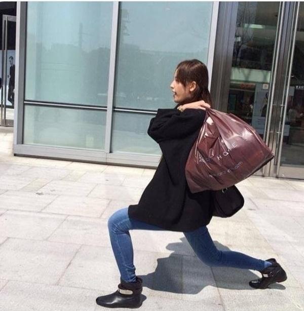 Độc dị như Mai Phương Thúy: Niềm vui tự đăng ảnh dìm hàng bất chấp nhan sắc là một hoa hậu-7