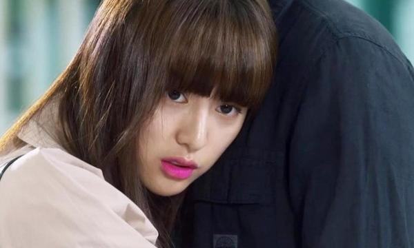 Hào hứng đưa bạn gái về ra mắt, anh họ kéo ra góc vườn kể một chuyện khiến tôi chết lặng...-2