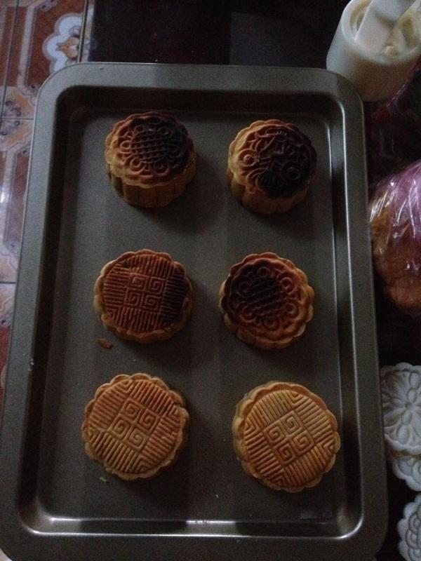 Những siêu phẩm bánh trung thu có 1-0-2 của hội chị em: Những con người sinh ra không phải để làm bánh-4