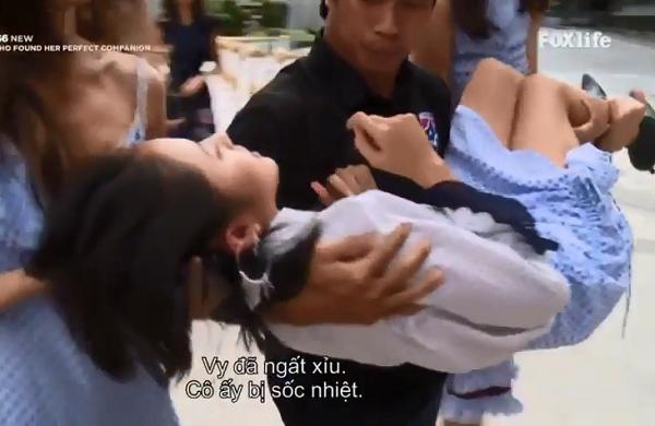 Ngất xỉu tại Asias Next Top Model, Rima Thanh Vy khiến thí sinh nhà chung cãi nhau như chợ vỡ-2