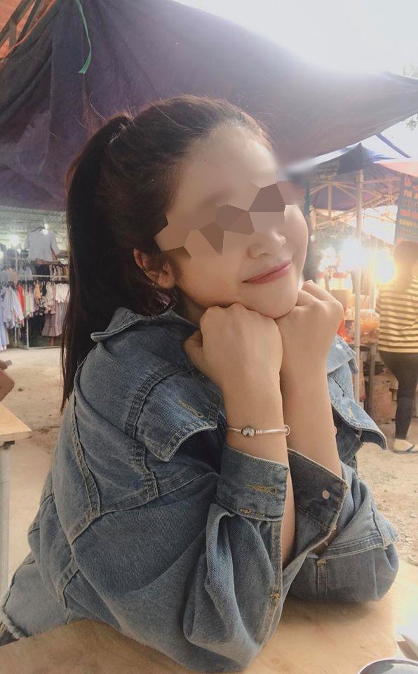 Bị đồn bán dâm giá trăm triệu/ lượt, có ai ngờ MC C.V ở lại sở hữu gương mặt và style chân phương đến thế-4