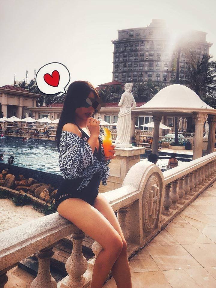 Bị đồn bán dâm giá trăm triệu/ lượt, có ai ngờ MC C.V ở lại sở hữu gương mặt và style chân phương đến thế-10