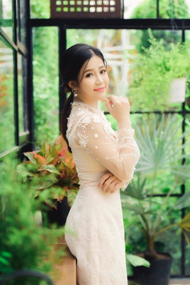 Từng gục ngã bởi vẻ thánh thiện của MC Cao Vy, soái ca Quang Bảo bị gọi hồn chỉ vì người cũ dính nghi án bán dâm giá khủng-3