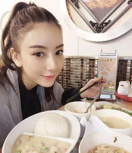 Rộ tin thiên vương Quách Phú Thành lên chức cha lần 2 ở tuổi 53-4