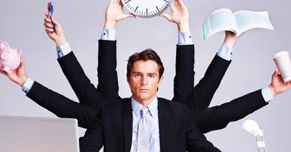 Nguy cơ thụt lùi trong công việc vì… quá tốt bụng-1