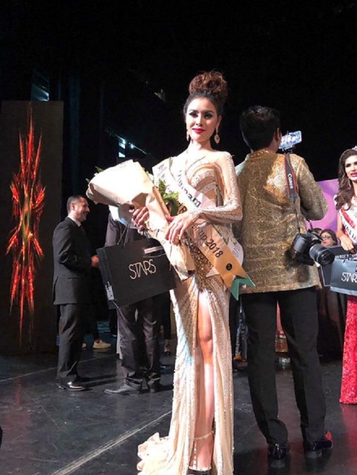 Thư Dung và hành trình từ thí sinh bị giám khảo nói lời cay đắng đến con đường trở thành Á hậu dính nghi án bán dâm-10