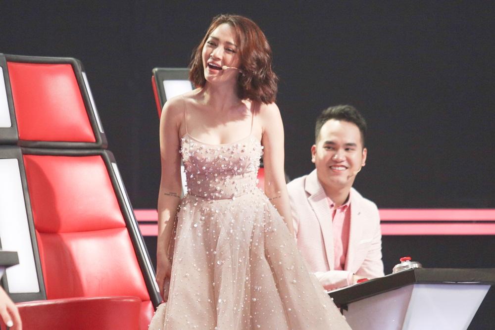 Bảo Anh bị Vũ Cát Tường chặt đẹp khi khuyên thí sinh giống người bình thường đi đừng khác người-2