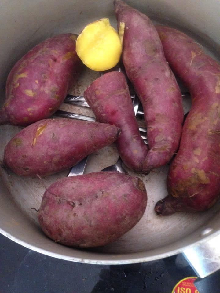 Không cần luộc, không cần nướng, thực hiện theo 4 bước đơn giản sau bạn sẽ có một nồi khoai ngon tuyệt hảo-3